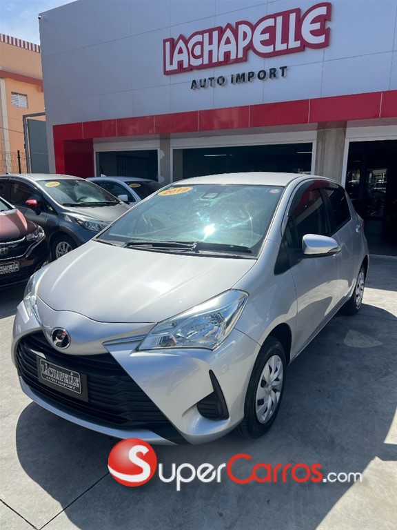 2020 Toyota VITZ — foto 6 / 11