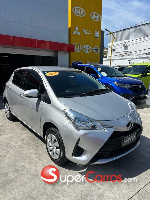 2020 Toyota VITZ — foto 7 / 11