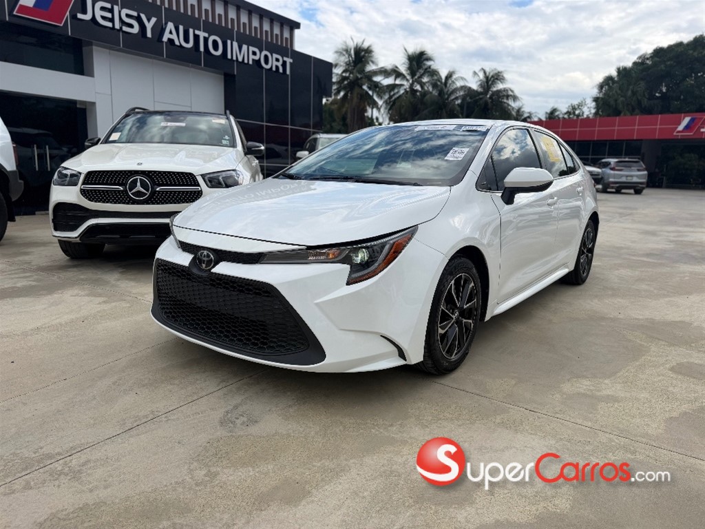 2020 Toyota Corolla LE
