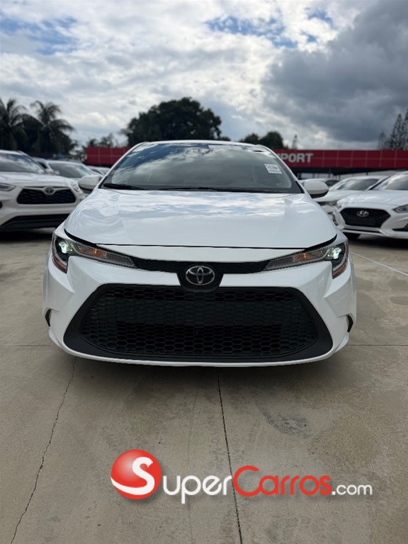 2020 Toyota Corolla LE — foto 2 / 9