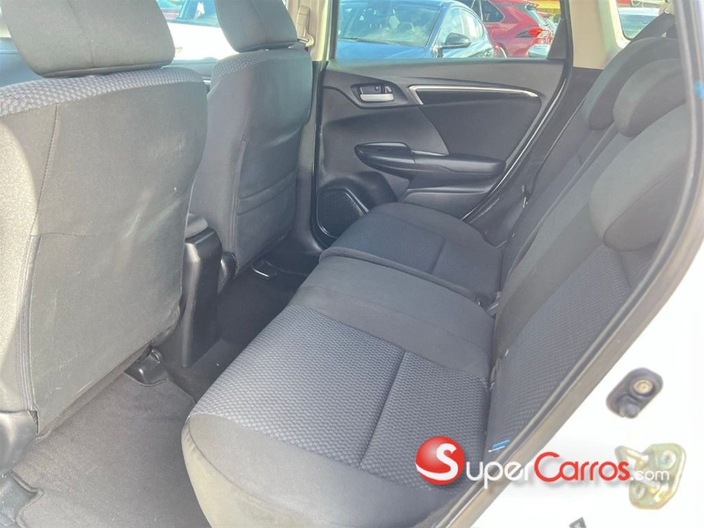 2020 Honda Fit LX — foto 10 / 11