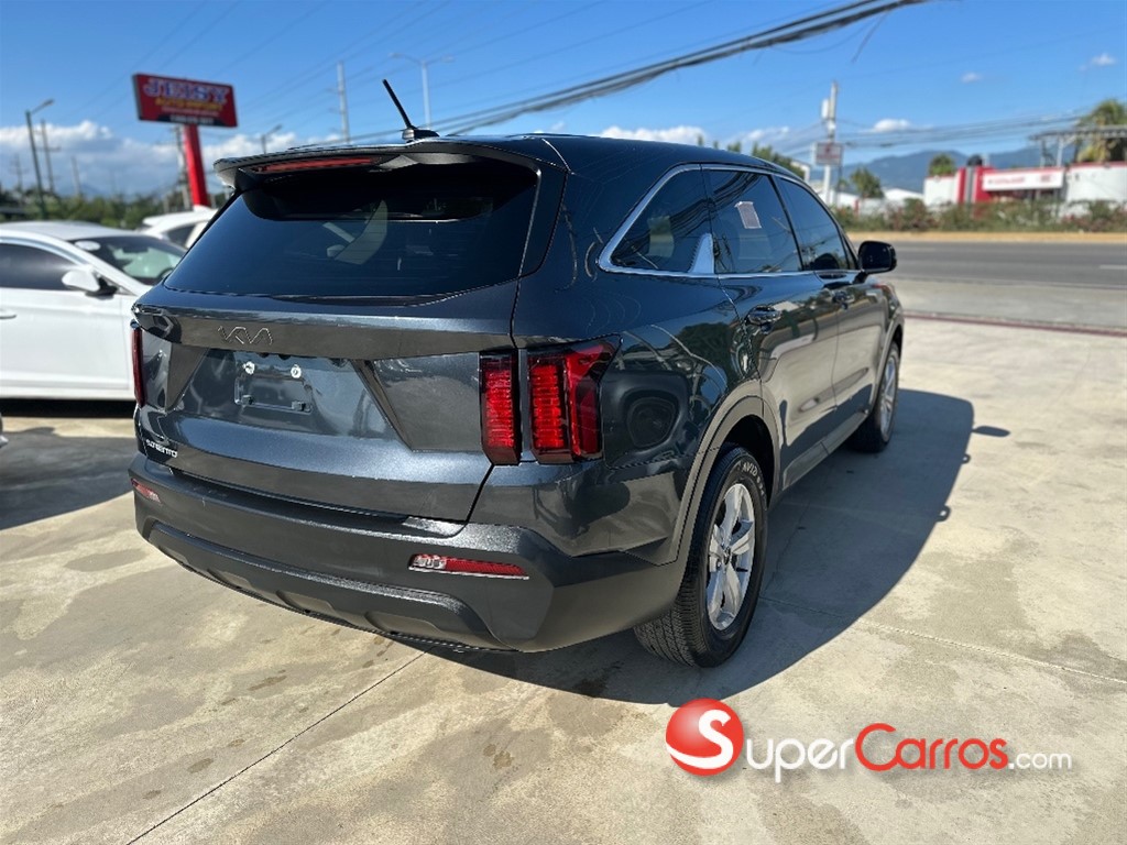 2023 Kia Sorento LX — foto 6 / 7