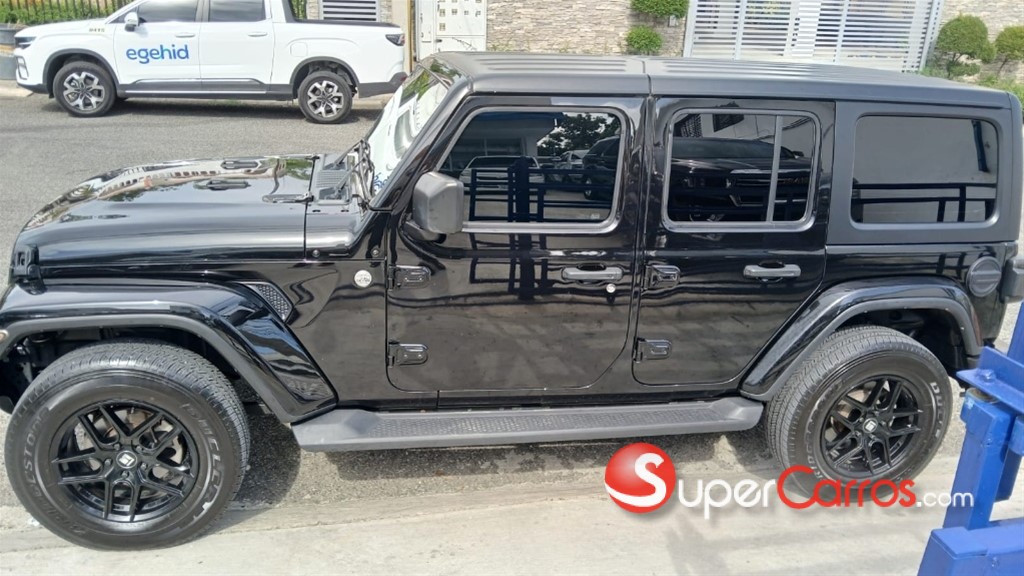 2023 Jeep Wrangler — foto 12 / 12