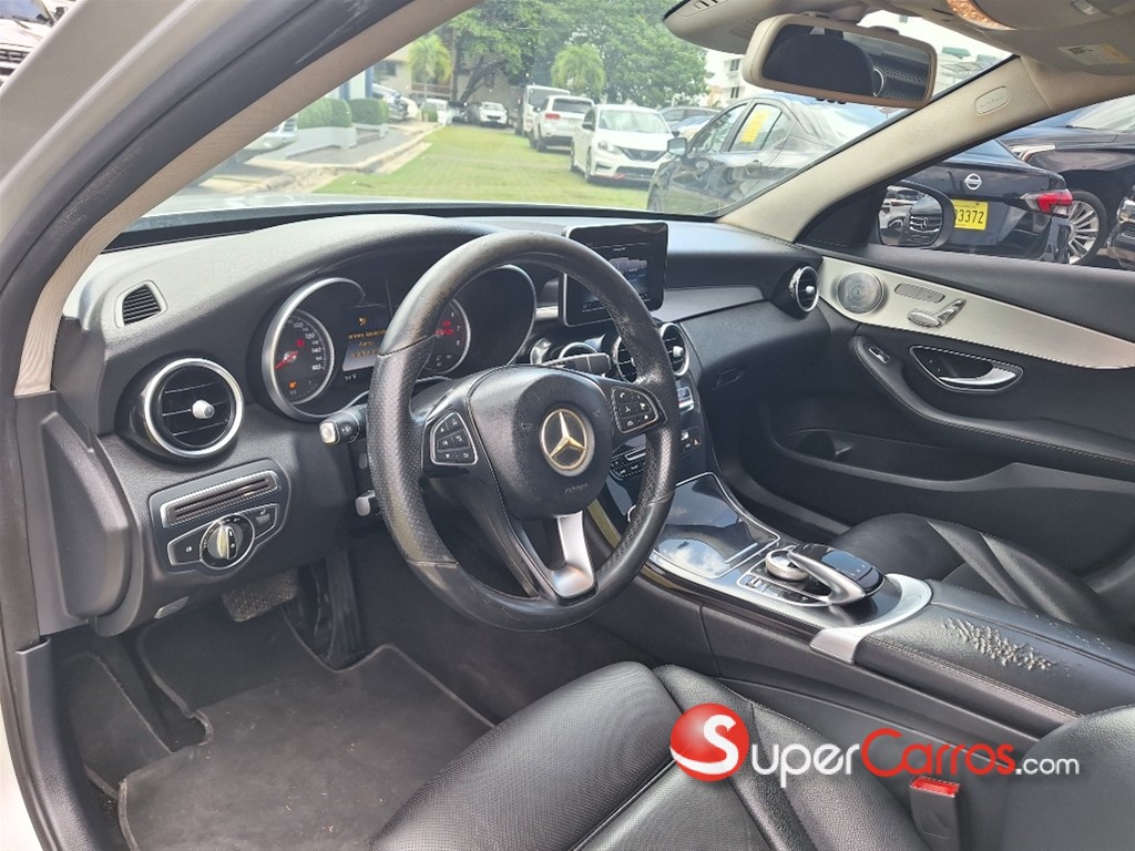 2016 Mercedes-Benz Clase C 300 — foto 7 / 11