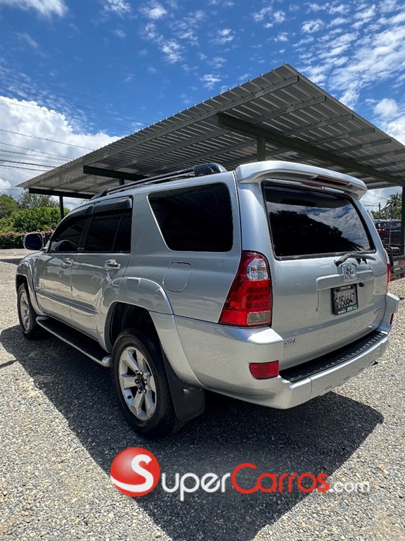 2005 Toyota 4 Runner — foto 5 / 7