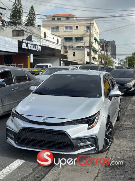 2021 Toyota Corolla SE — foto 3 / 9