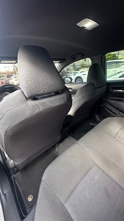 2021 Toyota Corolla SE — foto 6 / 9