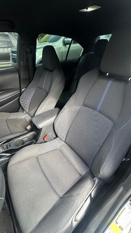 2021 Toyota Corolla SE — foto 7 / 9