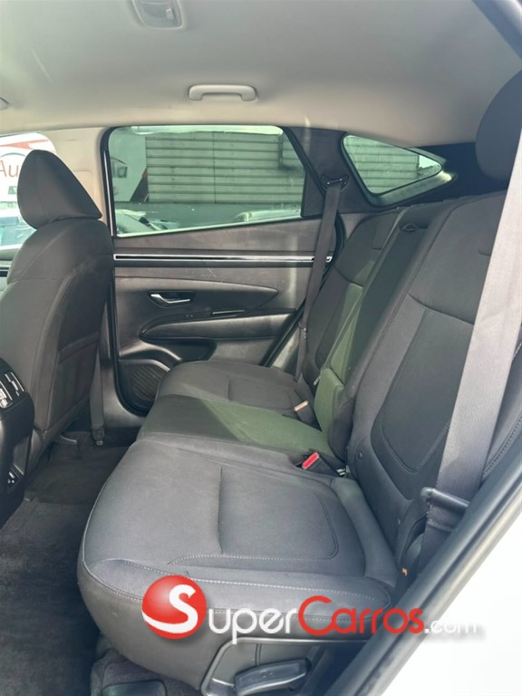 2022 Hyundai Tucson SEL Plus — foto 2 / 8