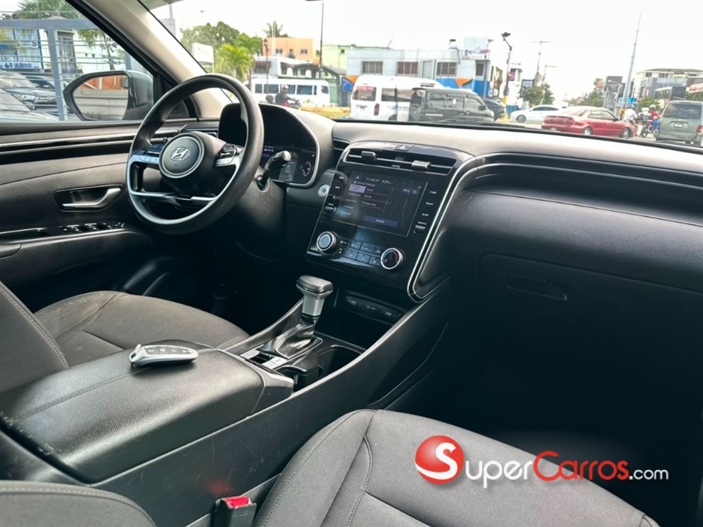 2022 Hyundai Tucson SEL Plus — foto 4 / 8