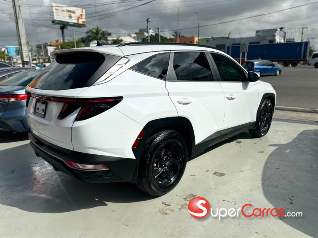 2022 Hyundai Tucson SEL Plus — foto 5 / 8