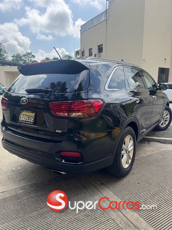 2020 Kia Sorento Limited — foto 7 / 12