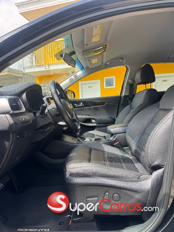 2020 Kia Sorento Limited — foto 11 / 12