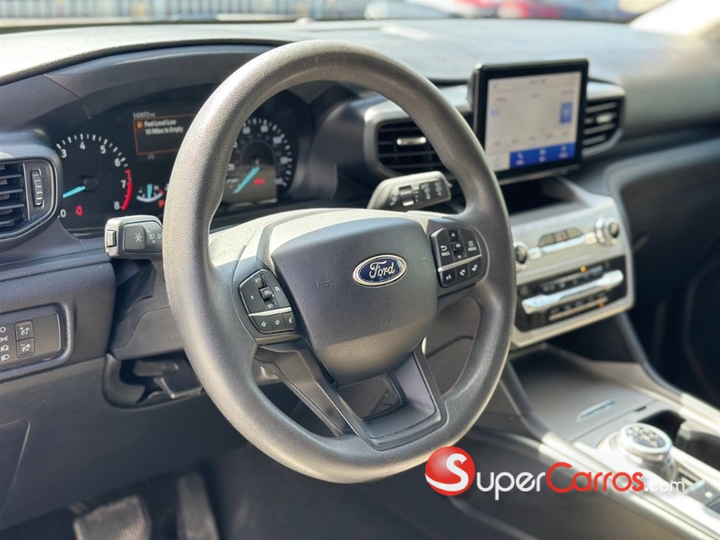 2021 Ford Explorer XLT — foto 5 / 12