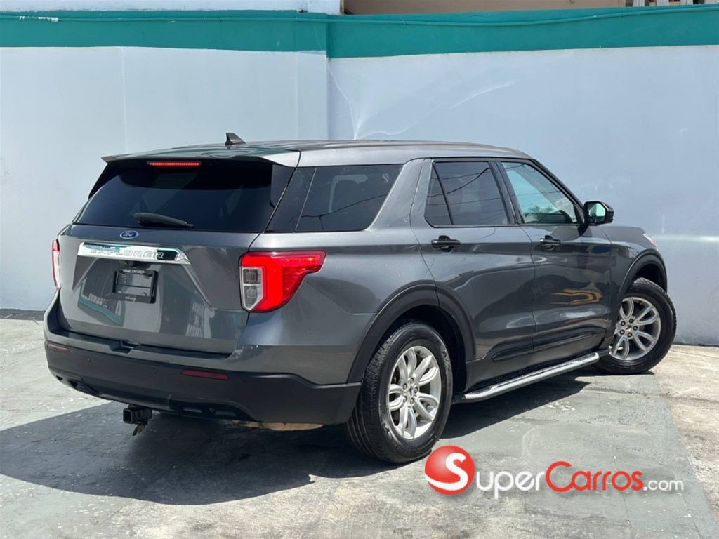 2021 Ford Explorer XLT — foto 7 / 12