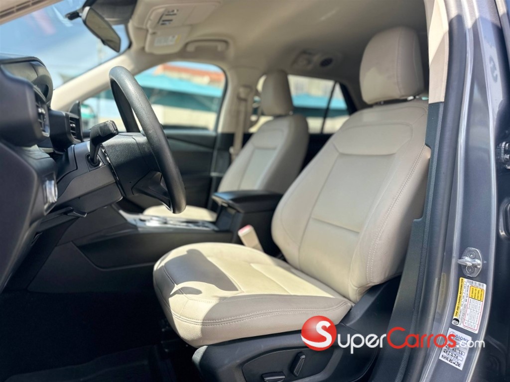 2021 Ford Explorer XLT — foto 9 / 12