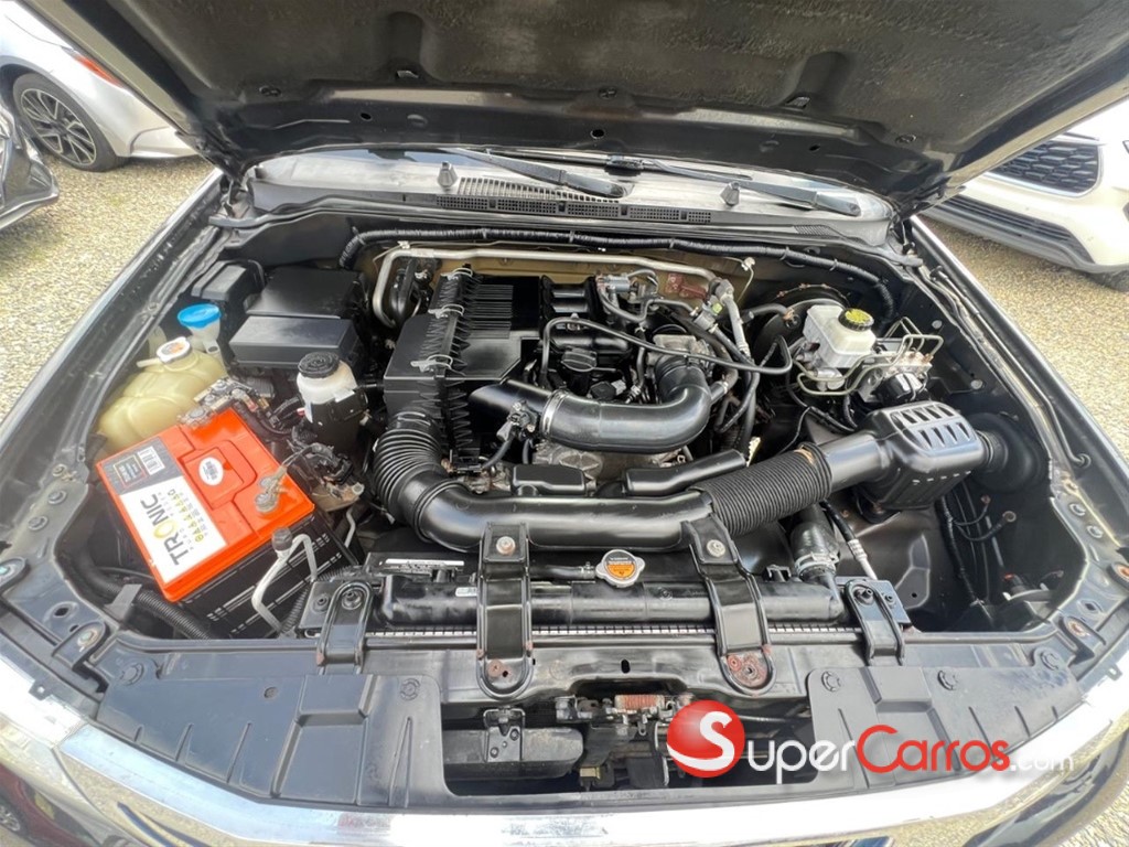 2019 Nissan Frontier SV — foto 9 / 10