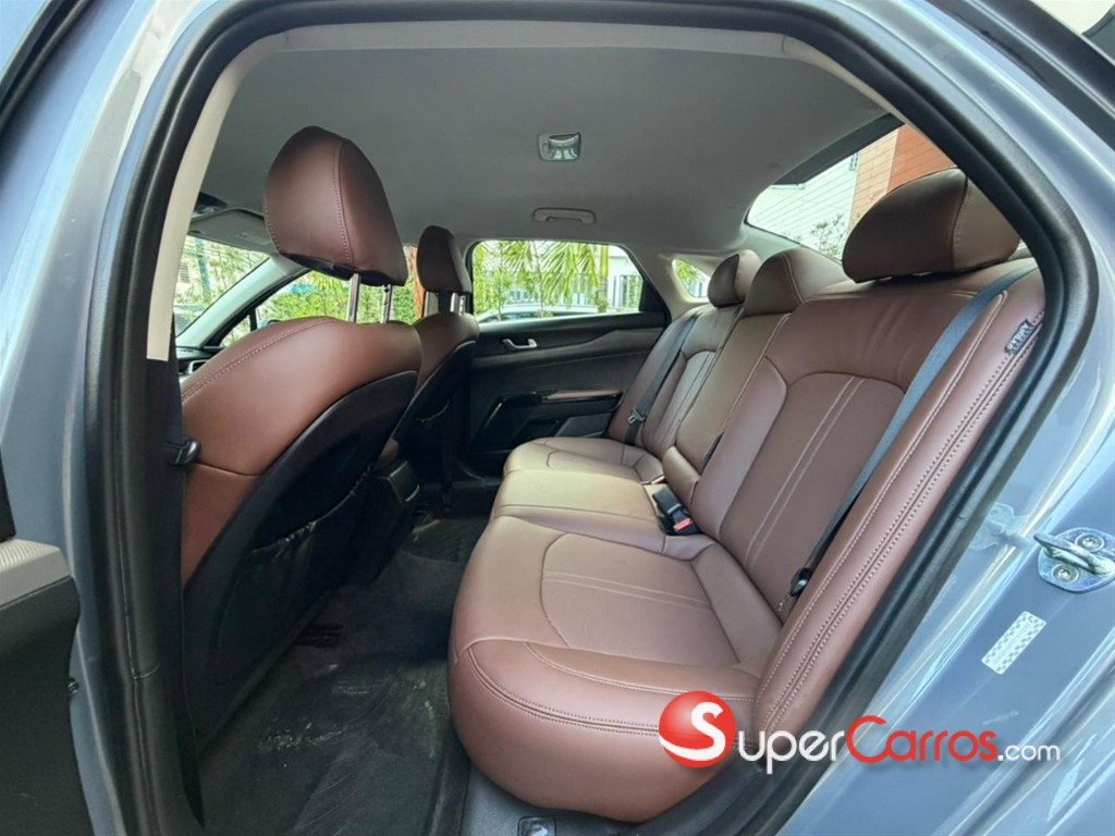 2021 Kia K-5 — foto 9 / 12