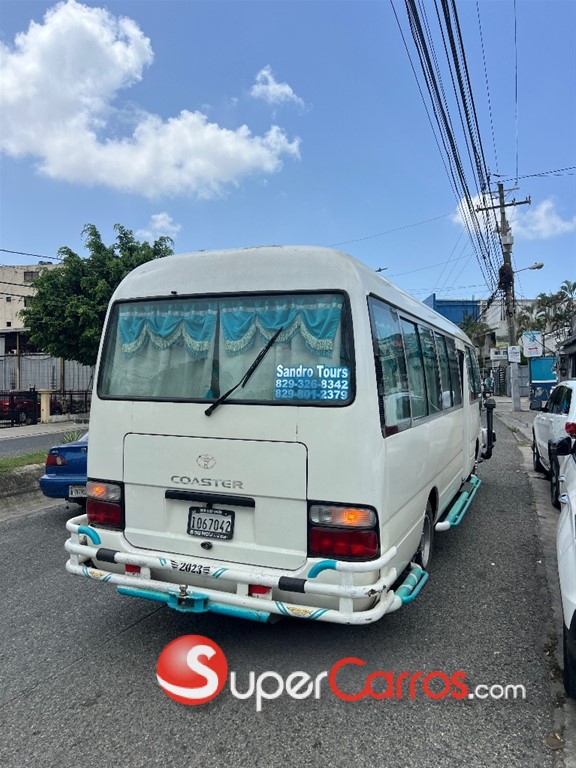 2016 Toyota Coaster — foto 6 / 9