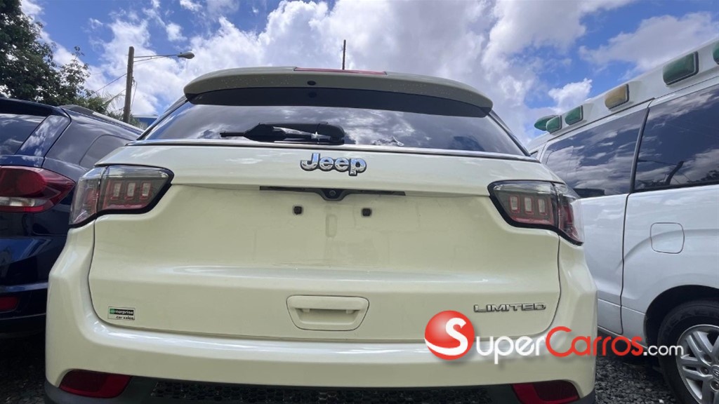 2020 Jeep Compass Limited — foto 2 / 7