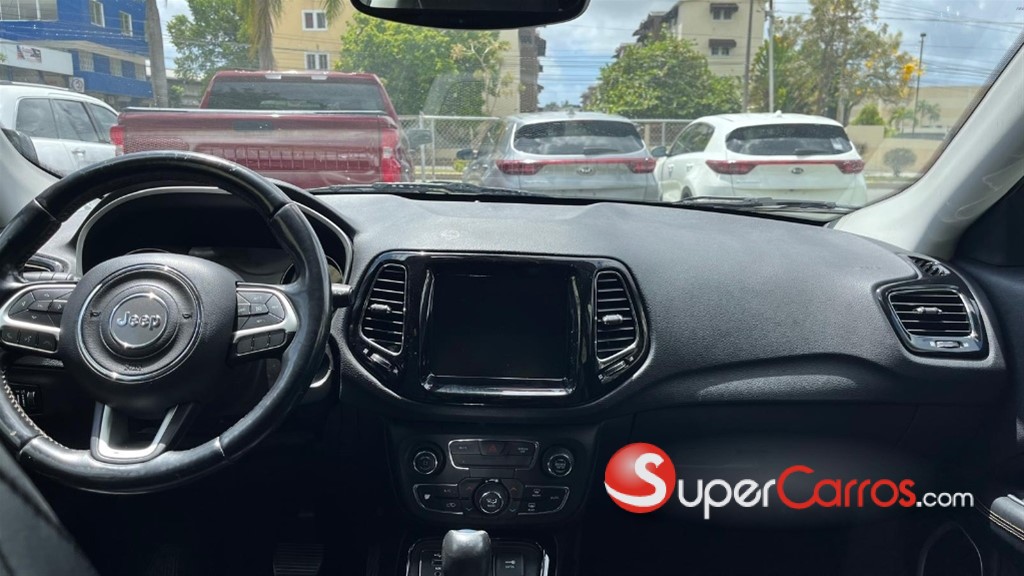 2020 Jeep Compass Limited — foto 6 / 7