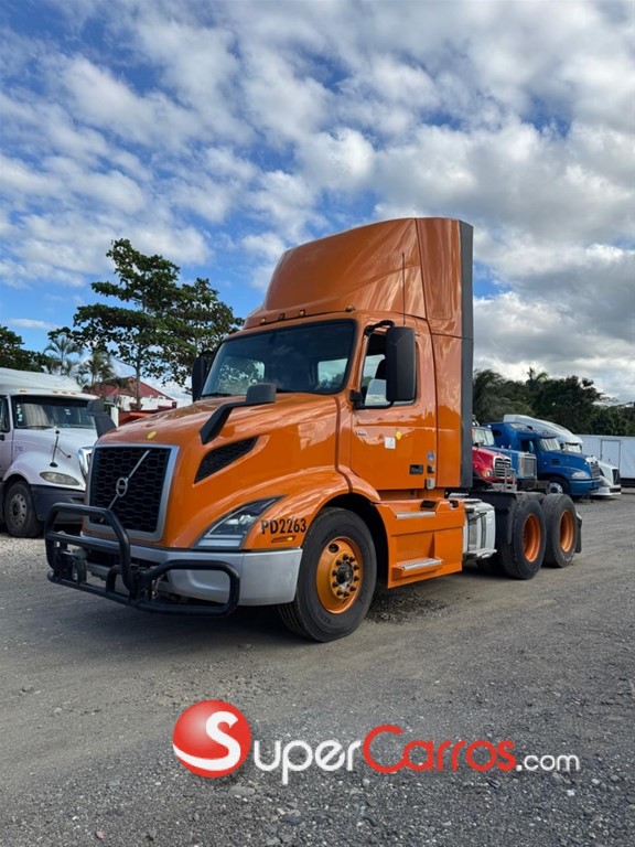 2020 Volvo VNR