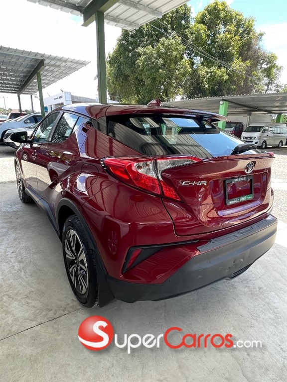 2019 Toyota C-HR — foto 4 / 7