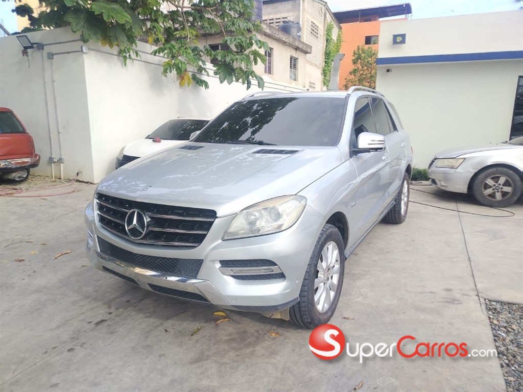 2012 Mercedes-Benz Clase ML 300