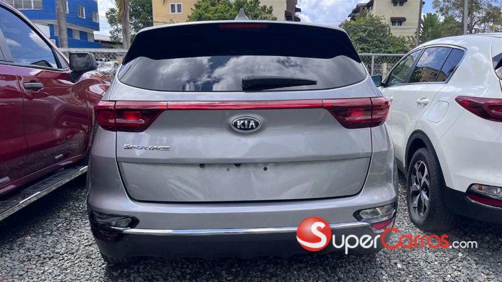 2020 Kia Sportage LX — foto 5 / 8