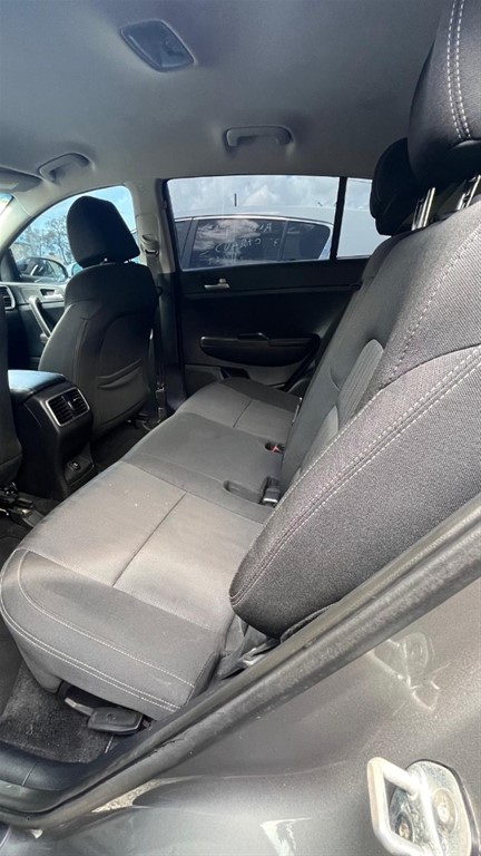 2020 Kia Sportage LX — foto 8 / 8