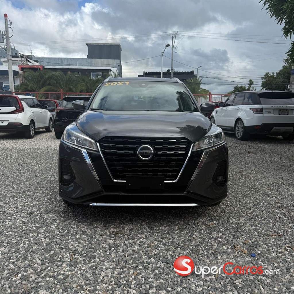 2021 Nissan Kicks SV — foto 2 / 12