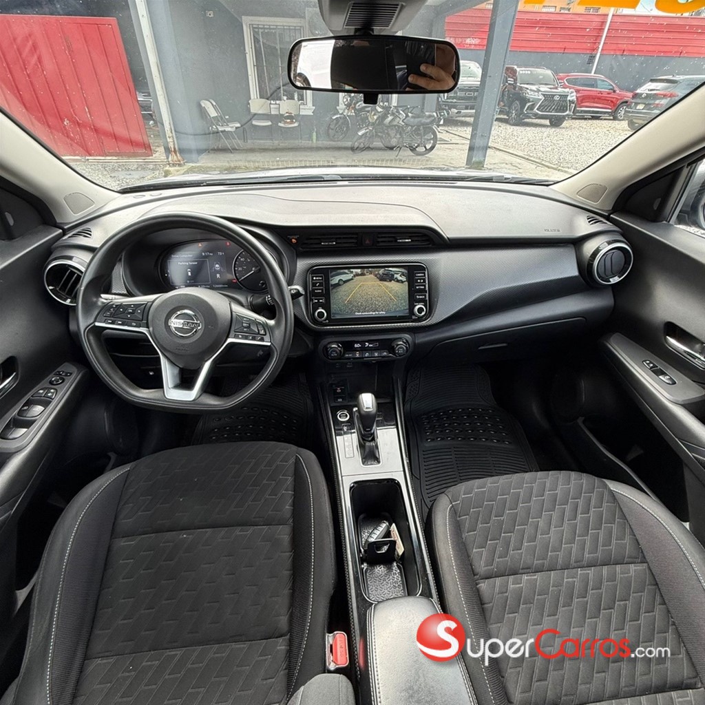 2021 Nissan Kicks SV — foto 8 / 12