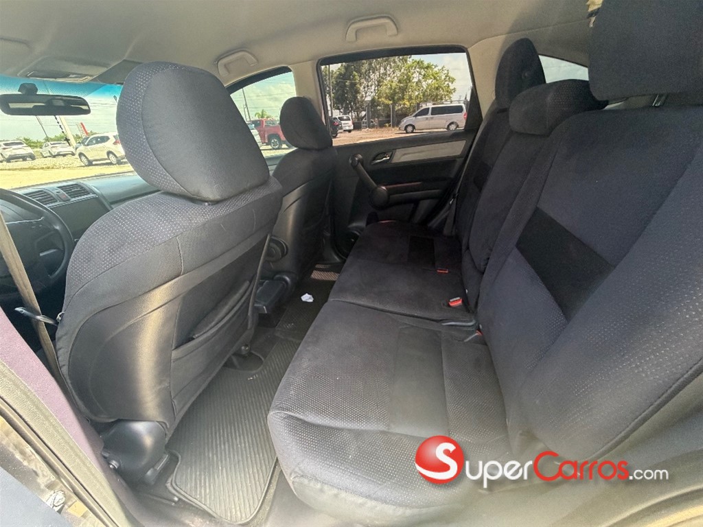 2011 Honda CR-V LX — foto 5 / 5