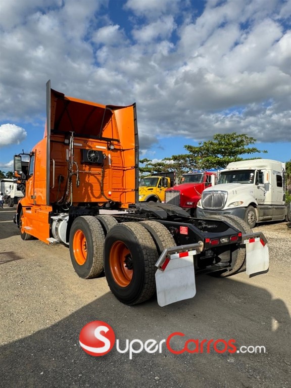 2019 Volvo VNR — foto 2 / 10