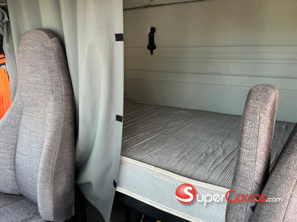 2019 Volvo VNR — foto 10 / 10