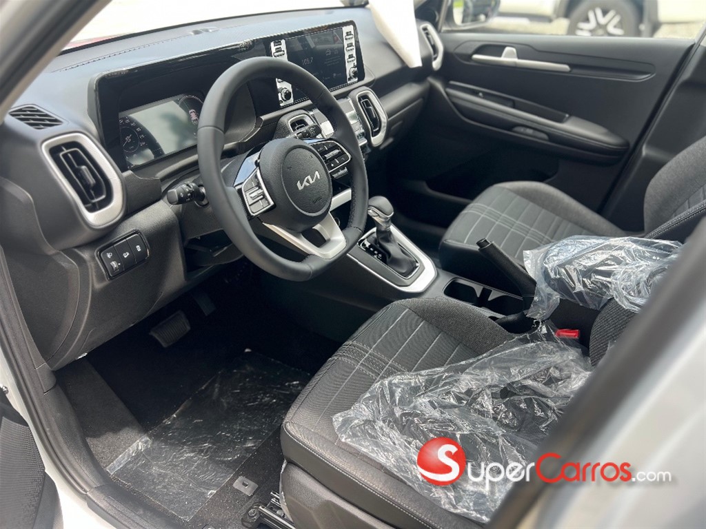 2027 Kia Sonet — foto 7 / 12