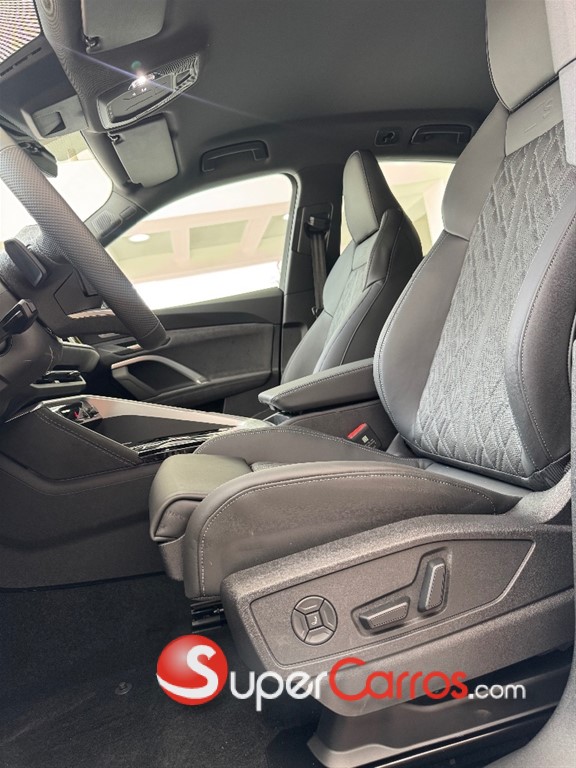 2025 Audi Q5 S-Line Sportback — foto 8 / 10