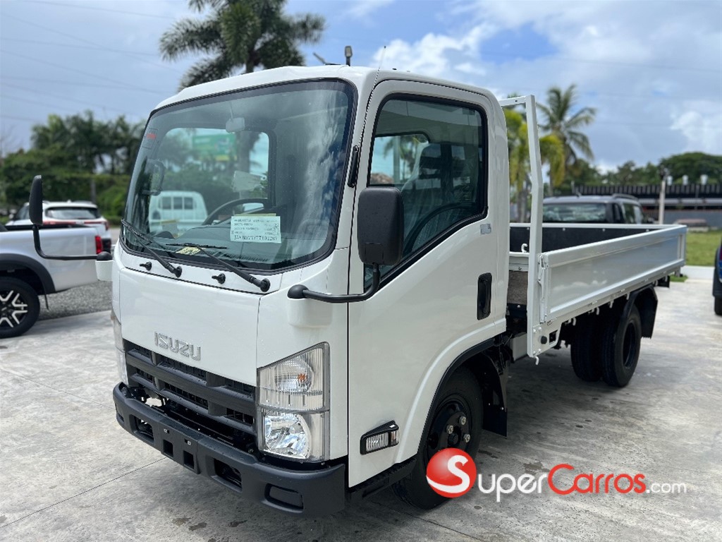 2026 Isuzu QMR 12 Pies — foto 3 / 8