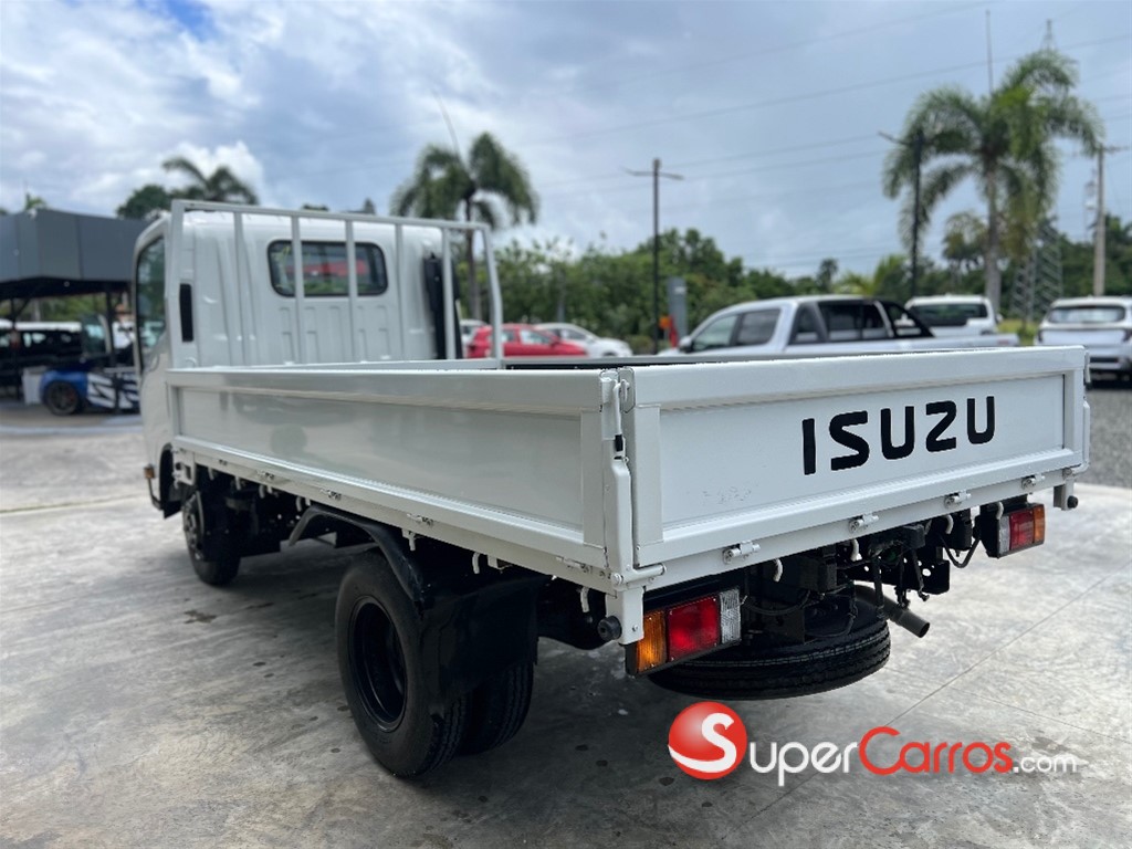 2026 Isuzu QMR 12 Pies — foto 4 / 8