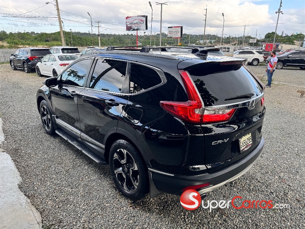 2017 Honda CR-V Touring — foto 3 / 7