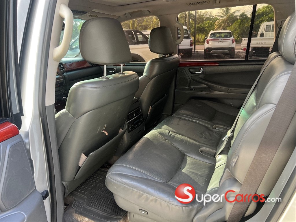 2009 Lexus LX 570 — foto 8 / 10