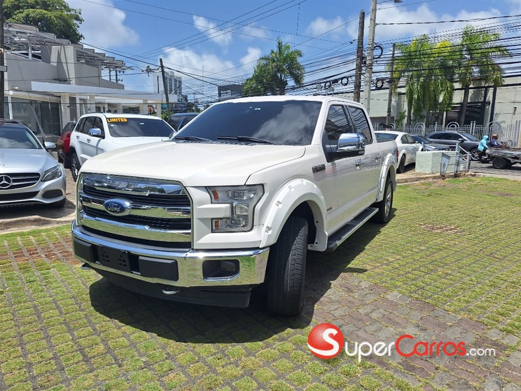 2017 Ford F 150 Lariat — foto 6 / 12