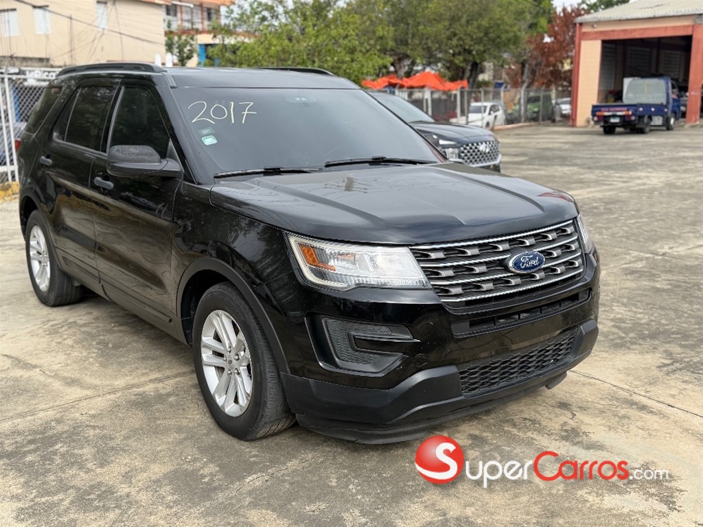 2017 Ford Explorer