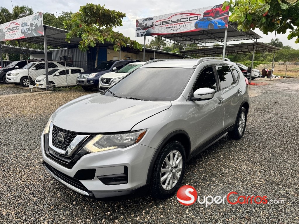 2018 Nissan Rogue SV