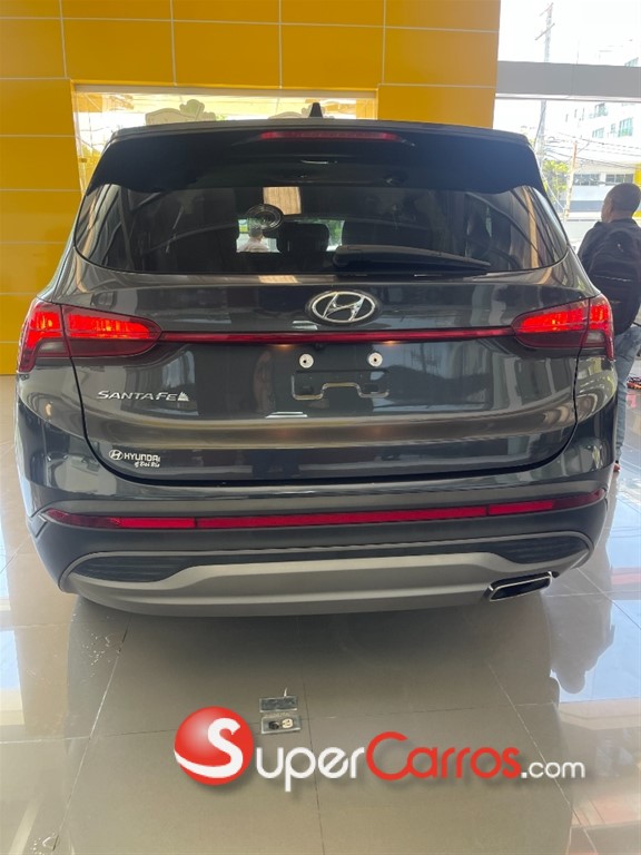 2021 Hyundai Santa Fe SE — foto 6 / 10