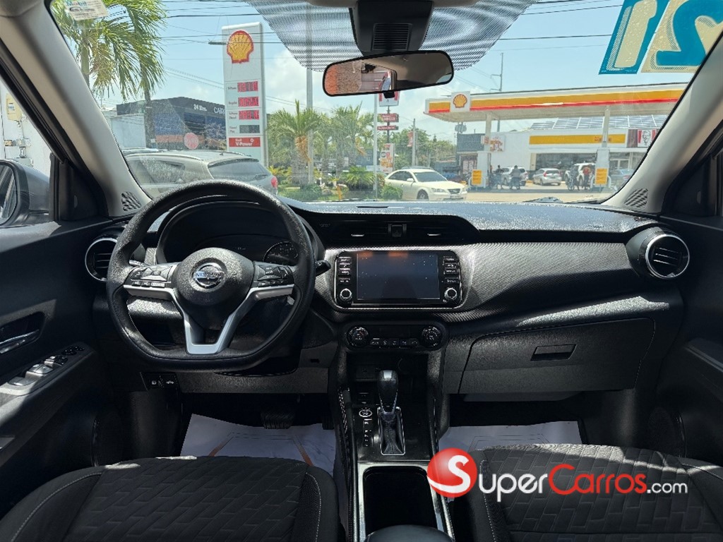 2021 Nissan Kicks SV — foto 8 / 9
