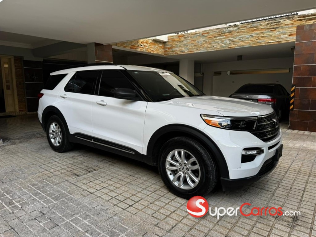 2023 Ford Explorer XLT — foto 3 / 12