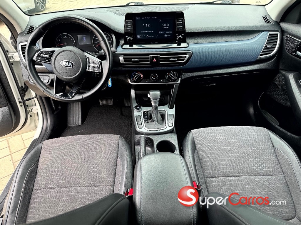 2021 Kia Seltos — foto 8 / 12