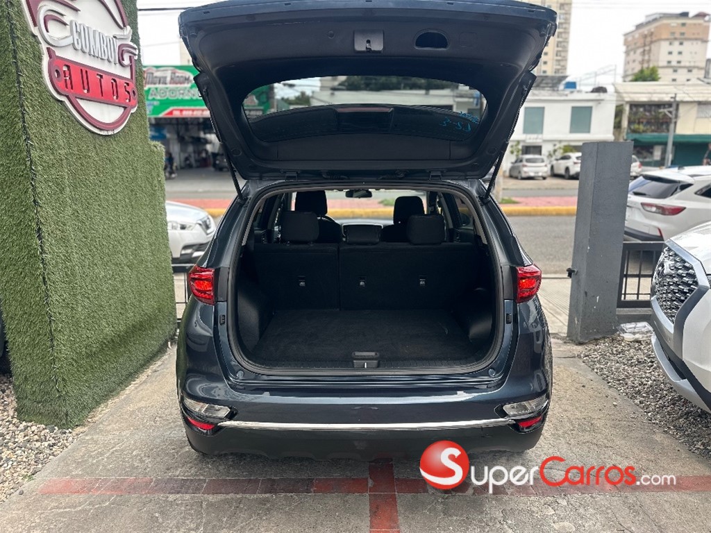 2020 Kia Sportage LX — foto 2 / 10