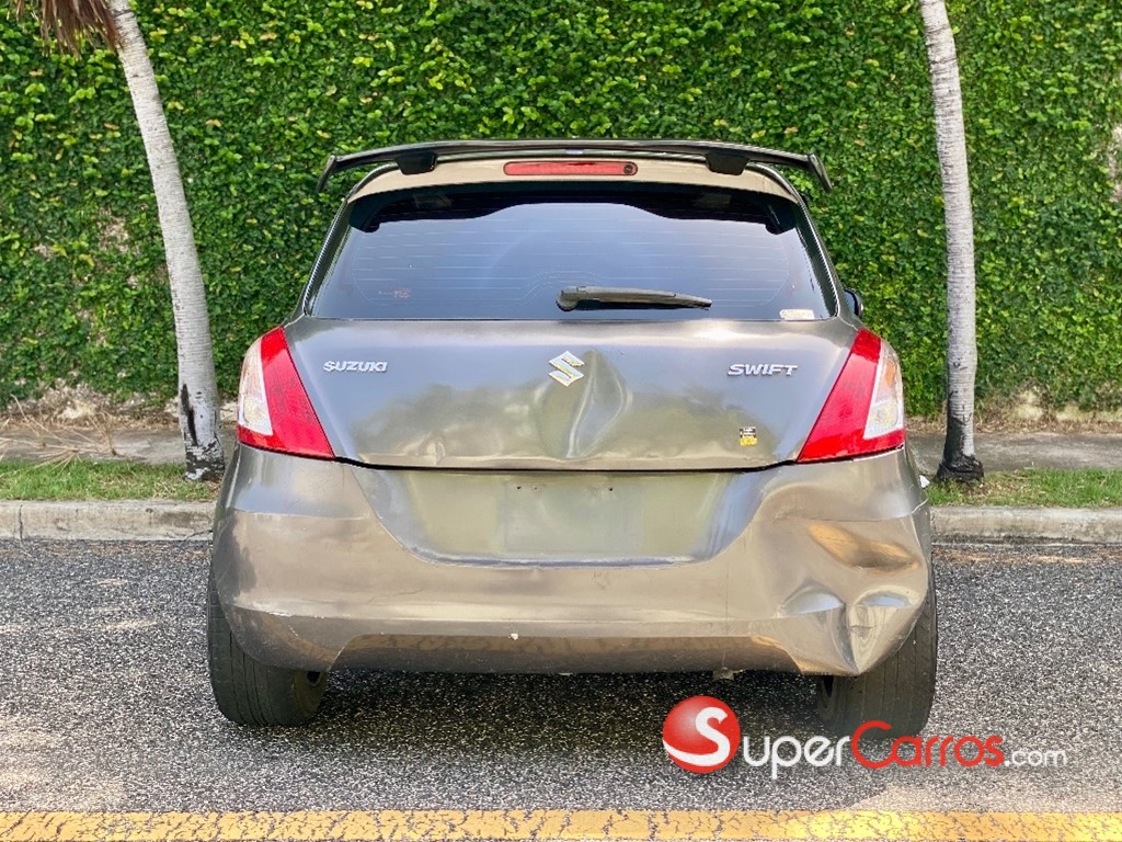 2015 Suzuki Swift — foto 5 / 10